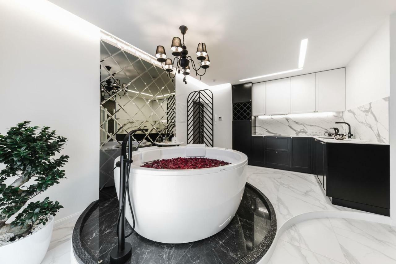 Luxury Suites Kaunas, Self-Check In Dış mekan fotoğraf