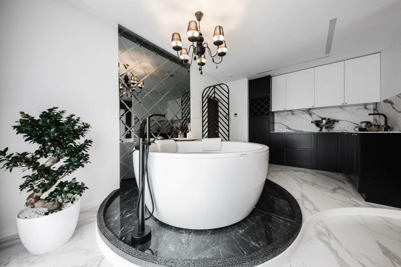 Luxury Suites Kaunas, Self-Check In Dış mekan fotoğraf