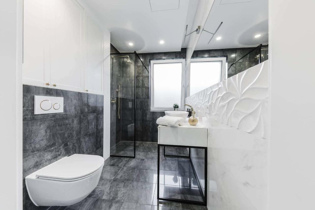 Luxury Suites Kaunas, Self-Check In Dış mekan fotoğraf